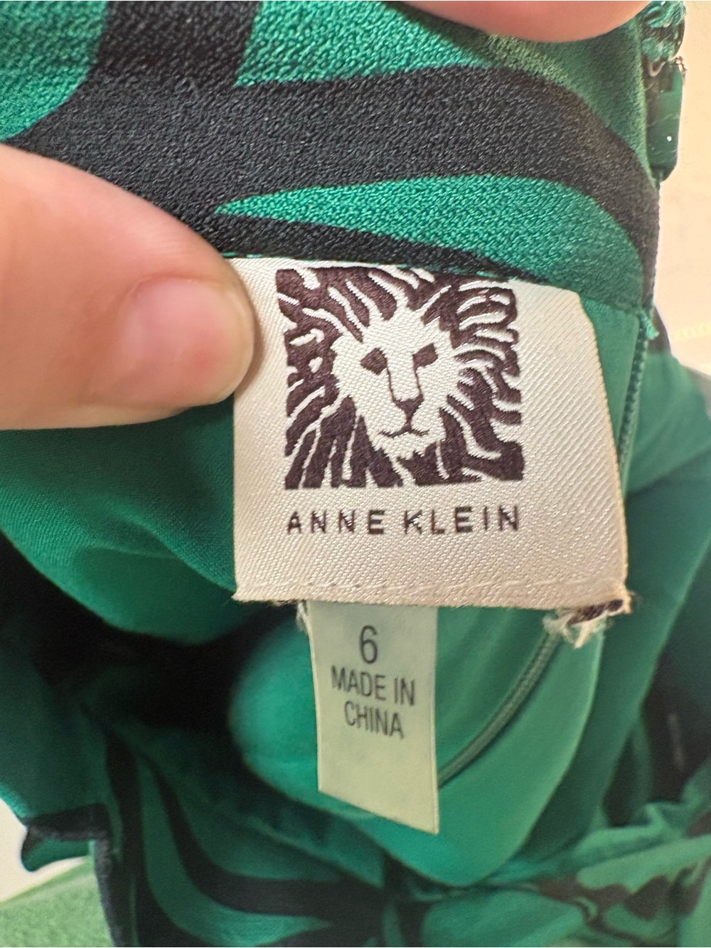 Anne Klein Emerald Green & Black Circle-Print Skater Skirt - Picture 3 of 3